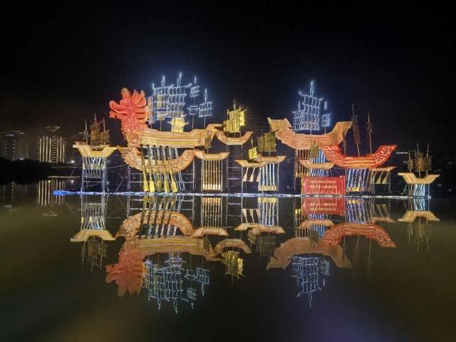 泉州台商投资区：持续8天！全市唯一大型水上座灯演绎“千帆竞发”