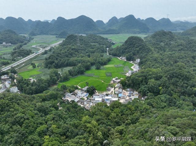 清凉罗平引客来 避暑旅居正当时
