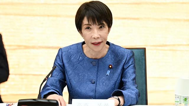 刚炒作中国航母威胁	，防卫预算就失控，日本和平承诺被自己撕碎