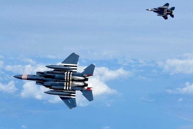 F-15战斗机，被誉为美利坚之鹰，服役至今未尝败绩,有多厉害？