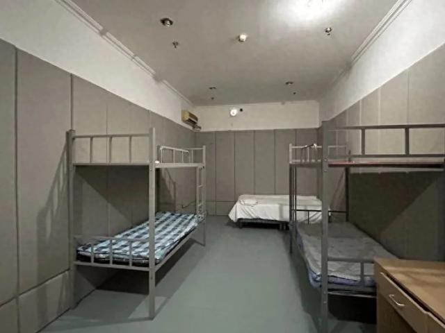 指居者宾馆死亡 11名办案人员获刑