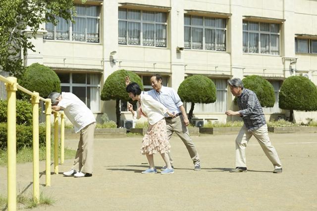 六旬老人单杠 14 个大回环后心梗离世！冬季锻炼，这些底线不能碰