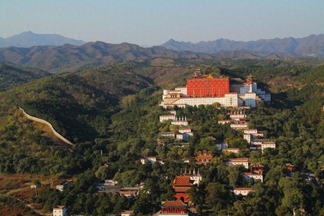 承德皇家，遗韵自然，奇观交圣地