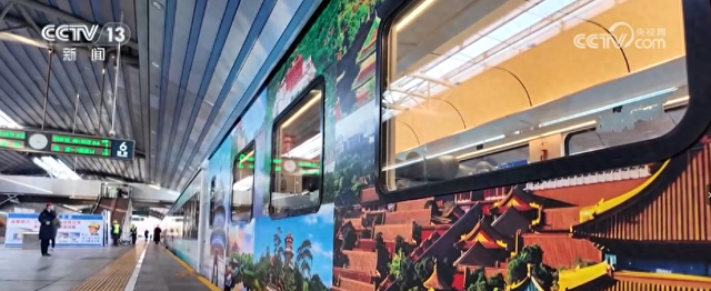 一条列车串联起两头冰雪资源 便捷交通让周末“冰雪游”触手可及