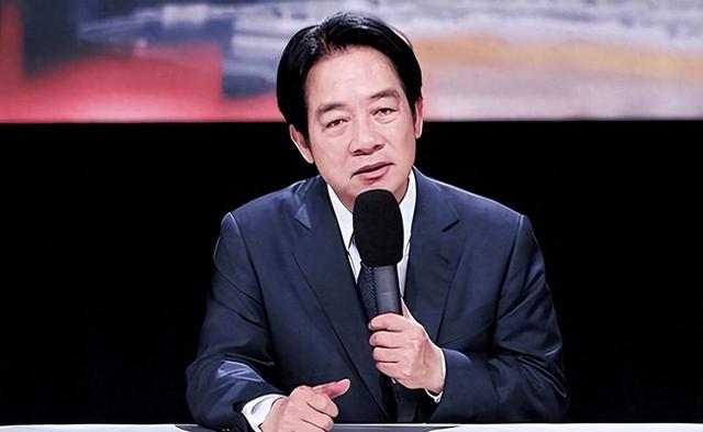 统一台湾的最大障碍	，不是美国和台独，而是“中华民国	”这个称号