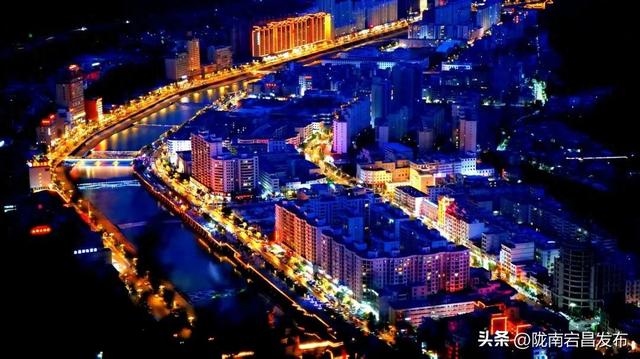 避暑胜地·康养宕昌｜宕昌的夜：慢下来的时光 热起来的生活