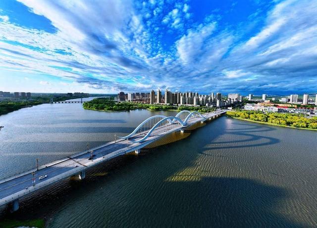 东北最“倒霉”的城市，如今沦为五线小城，已有2400年历史！