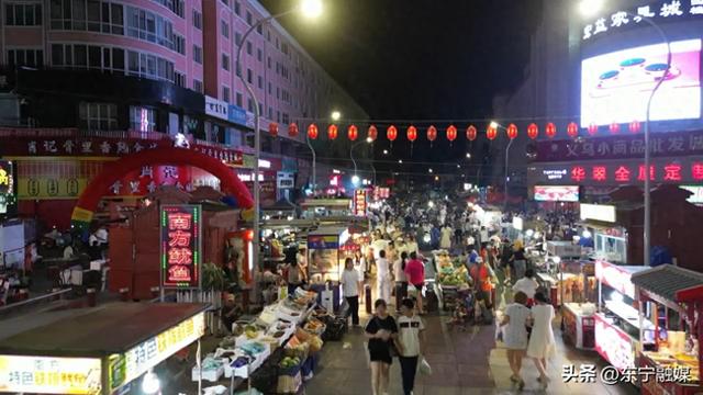 多彩夜经济 点燃烟火气