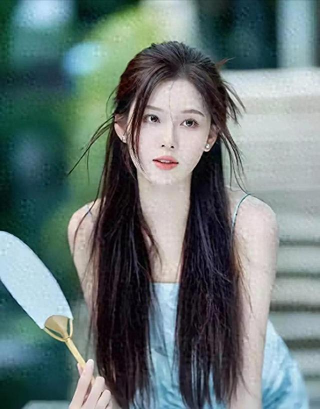 南昌绝美校花,素颜美得惊为天人,无数人的白月光 仙女下凡美若天仙