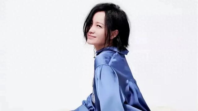 她5次上春晚,被恩师骗怀孕,自杀未遂不幸流产,57岁却依旧单身