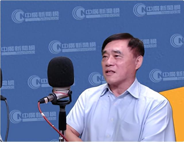 国民党改选	，郑丽文暂排第一，不料郑丽文却说：我目标是不统不独