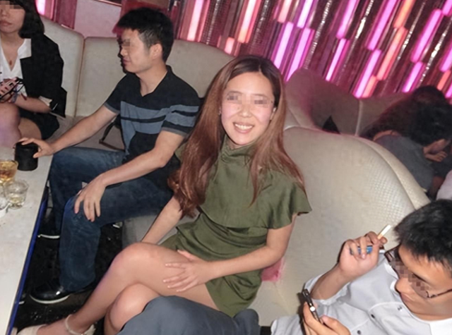 奢靡淫逸的白马会所：性交易泛滥，让富婆挥金如土，最终一夜覆灭