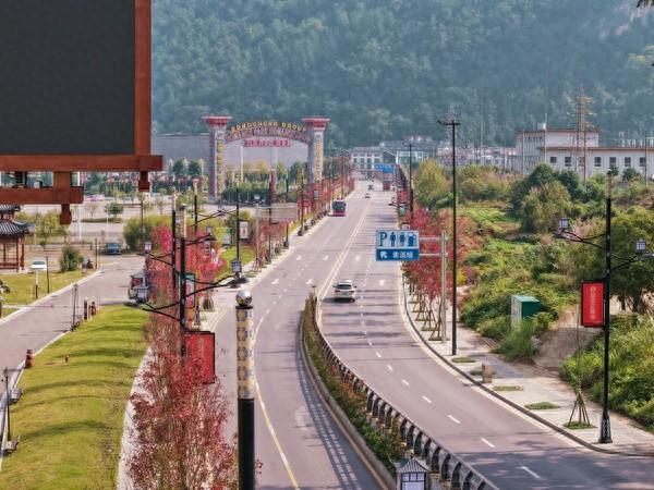 金秋漫红！在张家界武陵源巧遇好“枫”光