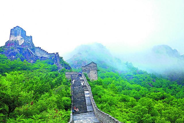 雨后角山 云雾画境