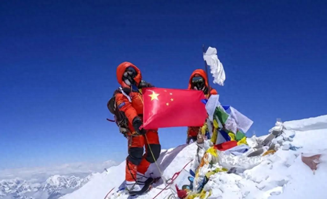 8848.86米不是终点！中国装备守护的不只是高度，更是心中的信仰