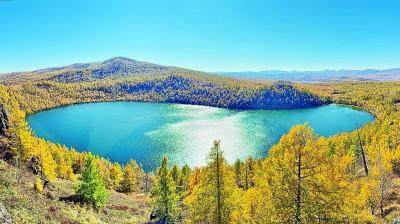 金秋阿尔山