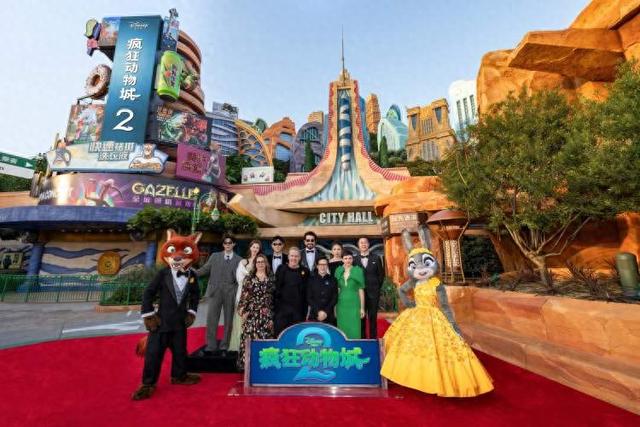 上海迪士尼乐园“疯狂动物城”主题园区开放2周年，《疯狂动物城2》票房破36亿元