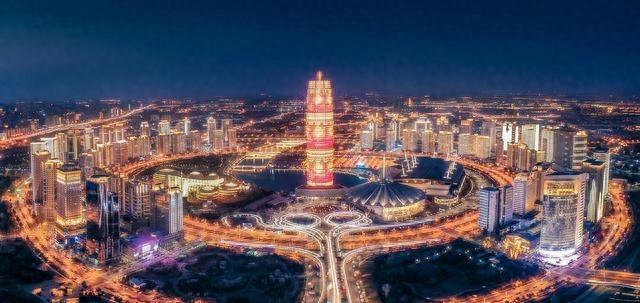 石家庄没想到，武汉也没想到，如今的中国郑州，已成为全国焦点