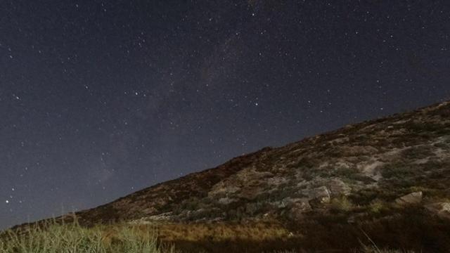 2025宁夏英仙座流星雨狂欢夜：五大观星目的地等你来打卡