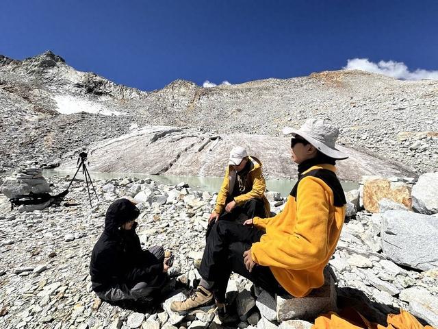 寻找AI无法替代的最后一公里丨去现场 做原创