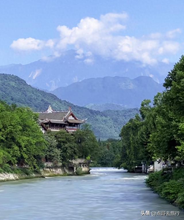 实惠！成都到都江堰旅游，2.8元公交车直达！