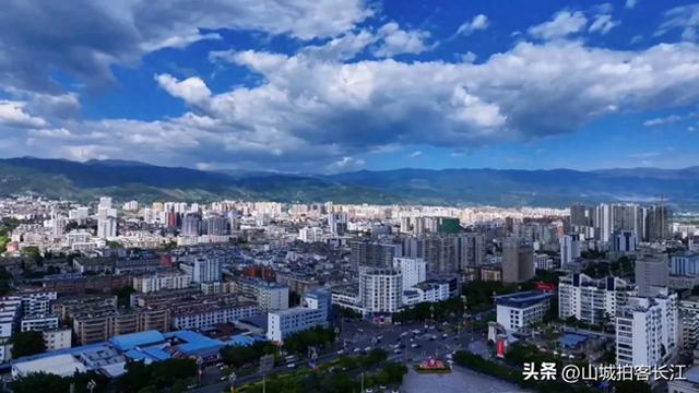 四川排首位的县级市：经济实力碾压地级市，旅游美食不输网红城市