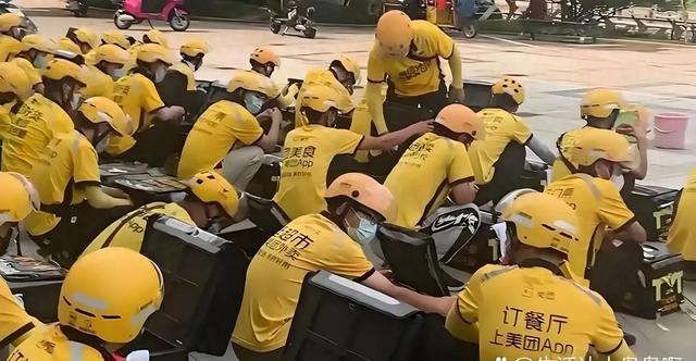外卖小哥爆内情：除了米饭是真的，你点的外卖可能都是“组装货”
