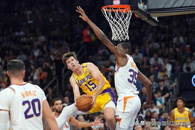 NBA！湖人128-122逆转太阳！戴维斯克内克特联手70分！杜兰特19分