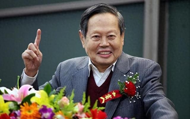 杨振宁的终身遗憾：22岁小舅子在他家自尽	，父亲至死都未原谅他