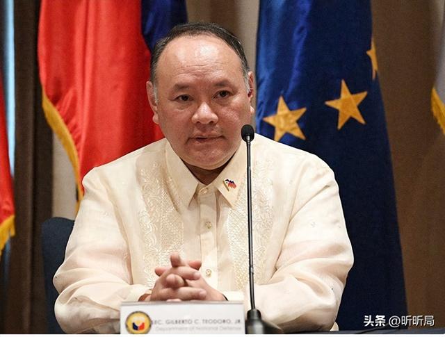 局势已恶化，10国踩踏中国红线，中方枪打出头鸟，菲必须付出代价