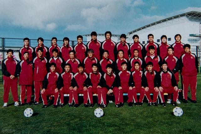 中国男足巅峰时刻：2002世界杯首秀，虽败犹荣！