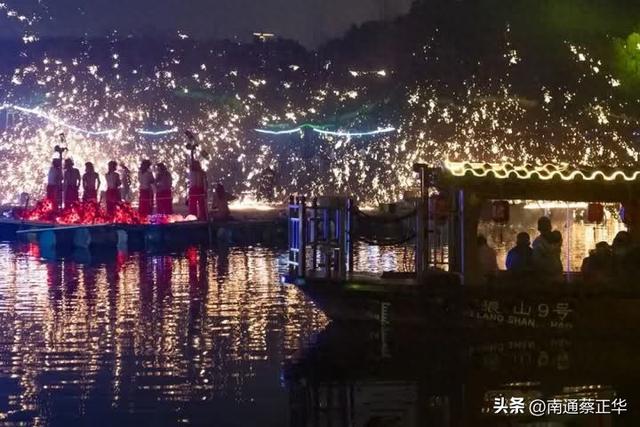 南通这场灯会，刷屏了！