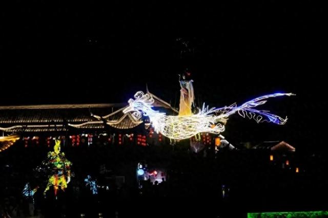 连城:暑期文旅推陈出新 消费市场活力十足