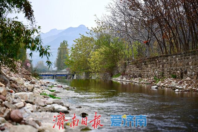 秋染南山 溪流更显清幽