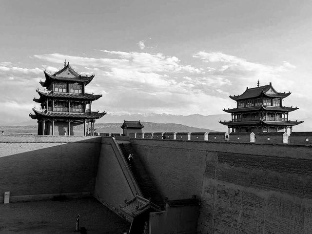 探秘嘉峪关