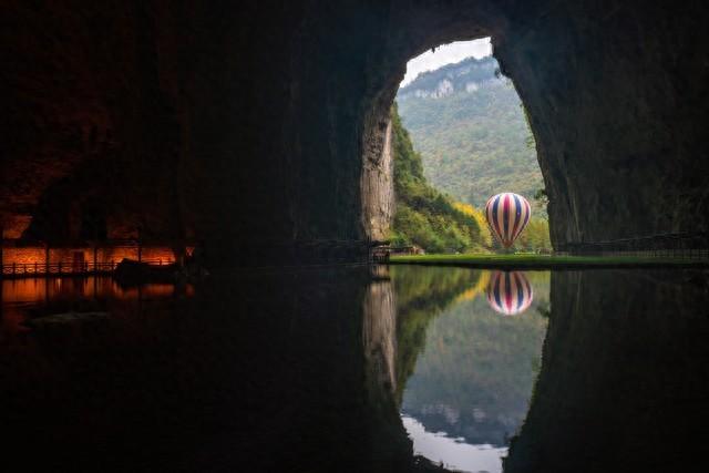 湖北秋色灵秀，五座名山见风骨