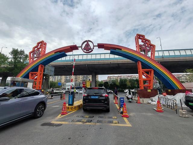 走遍济南:长途汽车站斜对过有个中恒商城