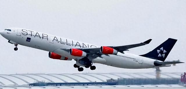 多个外航纷纷停飞中国航线，其背后原因有三，不失为一条正确道路