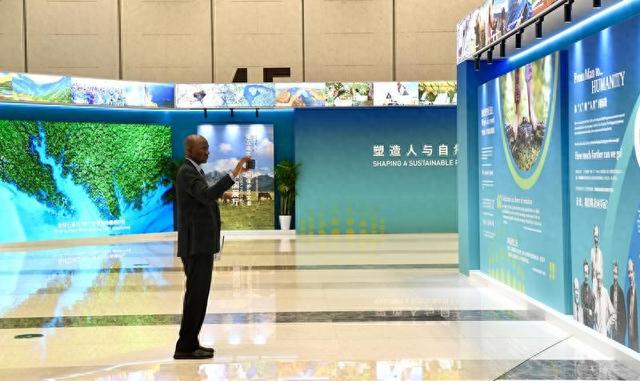 “玉米芯”变“环保鞋”！杭企黑科技获国际嘉宾点赞