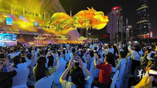 广州国际灯光节，何以跻身世界三大灯光节？