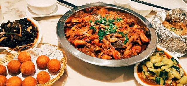 吃花胶能吃潮州柑吗 喝完花胶汤能吃橙子吗 吃花胶能吃潮州柑吗 喝完花胶汤能吃橙子吗