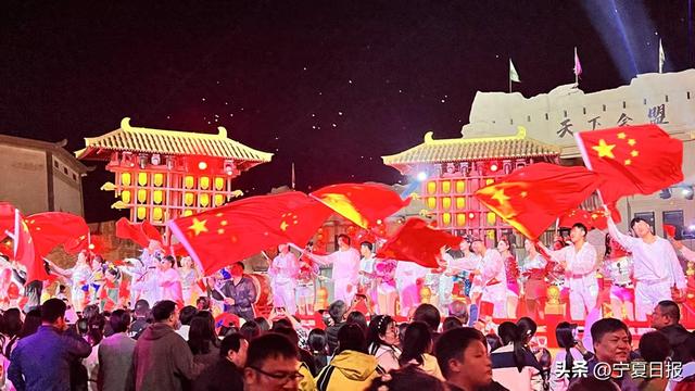 宁夏双节夜游经济火热，多元消费场景激发市场活力
