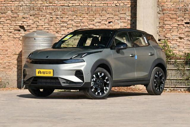 全球交付超30万，五年技术集大成者领克06的精致，年轻人最懂