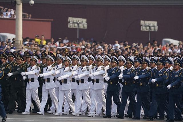 日本为何不怕中国？不准各国参加九三阅兵，中方一点不惯着，这事不解释清楚没完