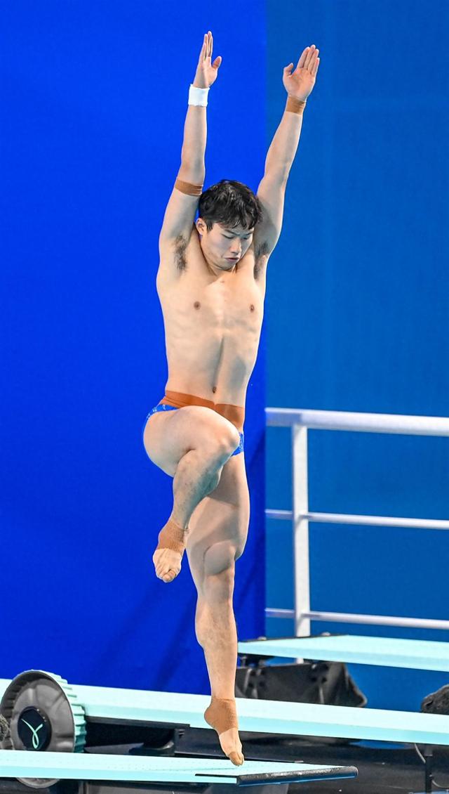 领先第二名81分！湖北选手王宗源强势挺进十五运会跳水男子3米板决赛