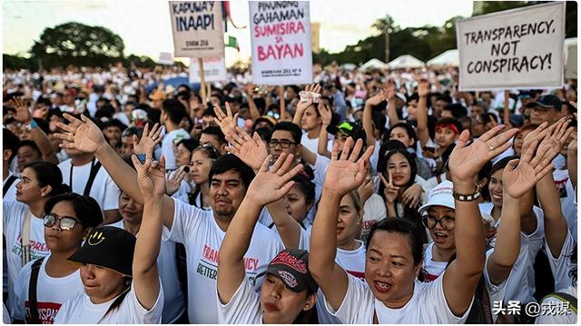 菲律宾史上最大示威！65万人大游行，马科斯政府承诺抓腐却甩锅？
