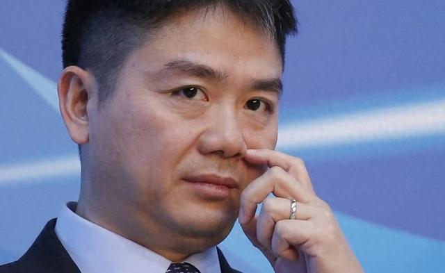 婚变风波48小时后，刘强东不再沉默，坦言“在老婆面前没了自信”