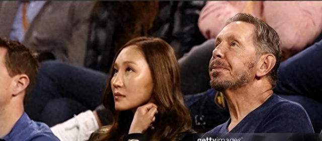 又一邓文迪！90后东北女孩拿下80岁全球第5富豪，她高明在哪？