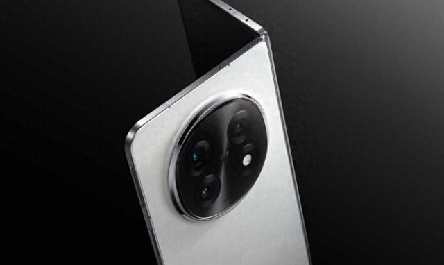 兼容苹果的天花板！OPPO Find N5凭实力出圈