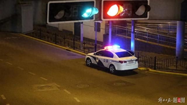 文汇时评｜“暖心护航”，诠释以人为本的执法温度